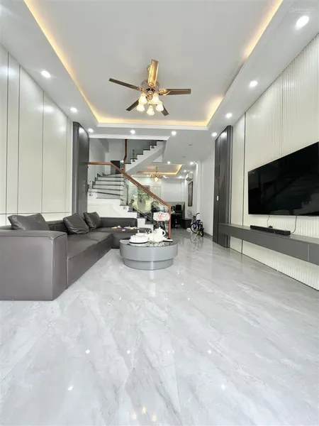 Căn nhà siêu đẹp 4 tầng full nội thất hướng đông nam tại him lam hùng vương, hồng bàng chỉ 4,95 tỷ