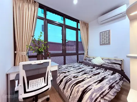 Tập thể kim liên, đống đa, lô góc 90 m2 (24 m2 sổ), 3 ngủ, 2wc, chỉ 4. x tỷ
