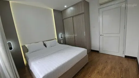 Bán căn 62m 2pn toà a14 nam trung yên giá 5 tỷ căn giá tốt bói không có căn thứ hai