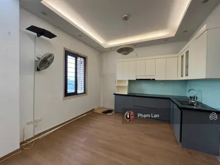 Chính chủ gửi bán căn 3pn giá tốt hướng mát view cầu full đồ sẵn sổ chỉ 5.65 tỷ thương lượng