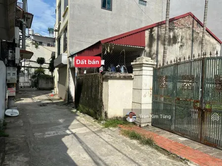 Bán 37m2 đất thạch bàn cổ linh, sẵn nhà cấp 4 trên đất, đường ô tô 5 chỗ ra vào