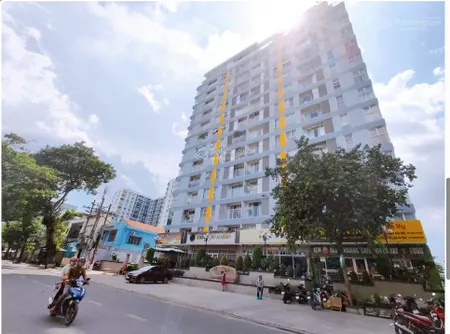 Bán căn shophouse chung cư carillon 3 mặt tiền hoàng hoa thám ngay khu sân bay.