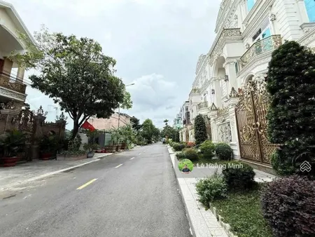Lô đất đẹp 10m x 16m. view công viên khu biệt thự phú nhuận. 1/ lê thị riêng