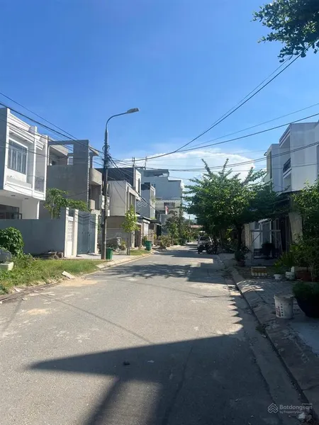 Cam kết giá rê nhất thị trường mặt tiền bàu mạc 7 hoà minh đà nẵng sát biển, giá 5.35 tỷ