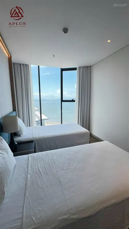 A la carte hạ long. căn 2pn view đảo rều tầng trung giá cực tốt