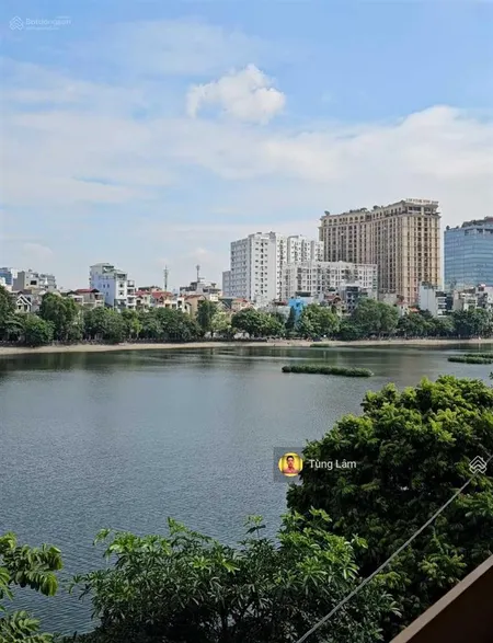 Mặt phố 176 mai anh tuấn mt 10m (góc) mặt hồ hoàng cầu