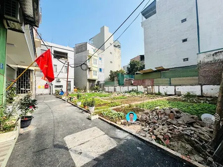 Cần bán 55,8m2 đất ngõ 83/21 phúc lợi. đường xe vf3 ngủ trong đất & ngay gần trường học các cấp