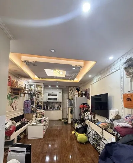 Gần hồ hoàng cầu đống đa lô góc 60m 2pn có slot ô tô mái che