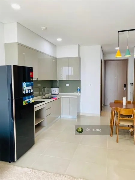 Bán gấp căn hộ ehome đông sài gòn 2 tại quận 9, 65m2, gồm 2pn 2wc, giá 1 tỷ 730 kèm nội thất cơ bản