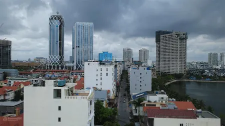 Tòa nhà tuyến 2 lê hồng phong, mặt đường hoàng thế thiện, 535m2 xây 8 tầng, doanh thu 2 tỷ/ tháng