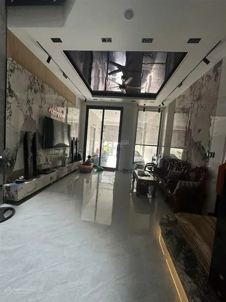 Nhà 5 tầng đường đặng thai mai, phường phú thuỷ, dt 152m2 hướng tây có thang máy