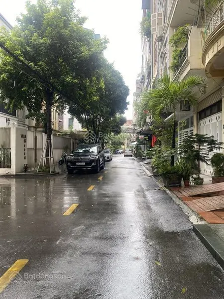 Siêu hiếm, bán nhà phân lô ngọc hà, ô tô tránh, chỉ 20 tỷ