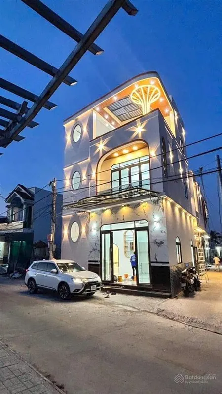 Bán nhà 2lầu góc 2 mặt tiền đường bờ kè cái sơn kế chợ an bình view chợ nổi cái răng
