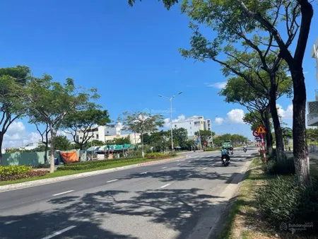 Chào bán mặt tiền 33m đường nam trân ngay cổng bến xe trung tâm