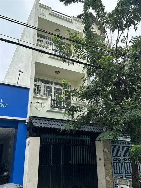 Nhà mới 4 tầng mặt tiền đường dc 11 , q. tân phú .4 x 25m giá 12 tỷ . thương lượng