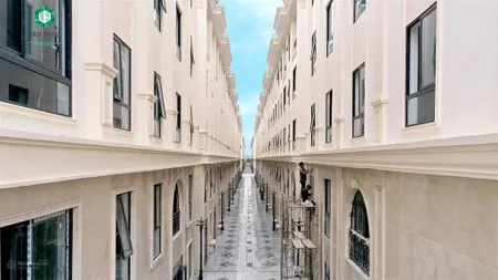 Vạn phúc city chủ cần bán gấp căn mặt tiền đinh thị thi (35m). giá 40 tỷ, sổ hồng. 0937 266 ***