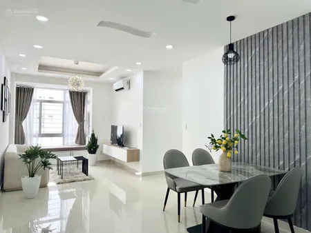 Bán cc sky garden 3, giá 6,2 tỷ, căn góc 74m2, 3pn, 2wc, hướng tây, bắc, đang cho thuê ổn định