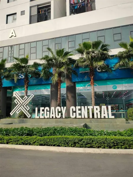 Chính chủ cần bán căn 1 phòng ngủ 42m2, sổ sẵn legacy central ngay thuận giao 25