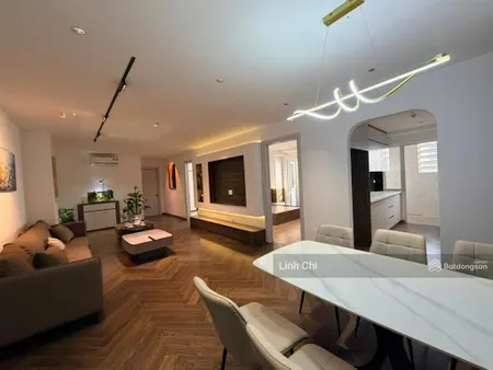 (giá chuẩn)chính chủ bán intracom trung văn, 3 ngủ, full nội thất mới, xịn đẹp. 0946 116 ***