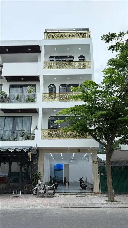 Bán nhà 5 tầng mới có thang máy kđt hà quang 2, nam nha trang đường 20m kinh doanh tốt 12tỷ8