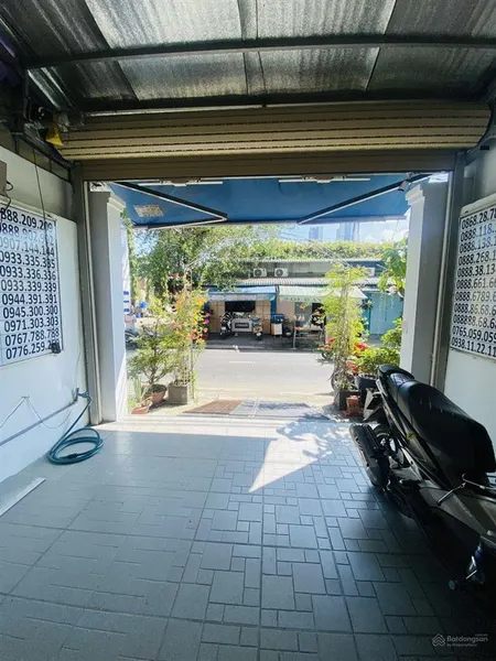 Nhà đẹp, 4 tầng 80m2, mt kinh doanh, giá rẻ