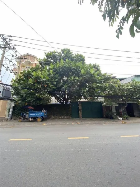 Cần bán khuôn đất lớn xây building toà nhà văn phòng mt nơ trang long p13 bình thạnh 15,3x37m2 94ty