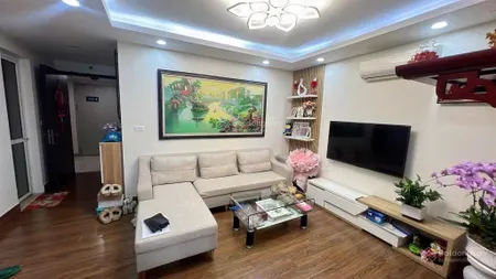 Bán cc flc star tower quang trung 2n 2wc 1 lô gia tặng full nội thất sịn chỉ nhỉnh 5 tỷ.