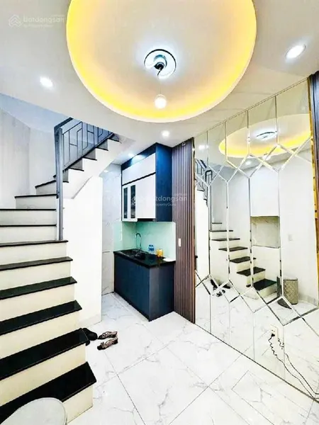 Nhà phố chỉ 3,6 tỷ tại trung tâm đống đa. gần đường đê la thành đang mở rộng.
