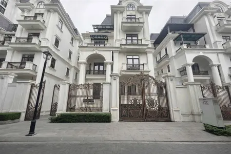 Bán biệt thự the zei mỹ đình 2. dt 268m. mt 15m. xây dựng 4 tầng. 0914 624 ***
