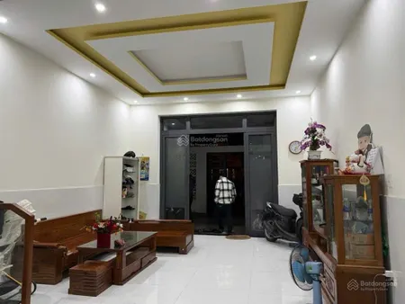 Bán nhà 4 tầng mặt tiền lê cơ sau lưng chợ hòa cường 111m2 ngang 5.2m kinh doanh vip