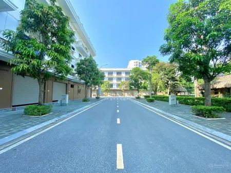 Kdt xuân hưng căn 60m2 view công viên cực đẹp., sẵn sổ, sở hữu lâu dài