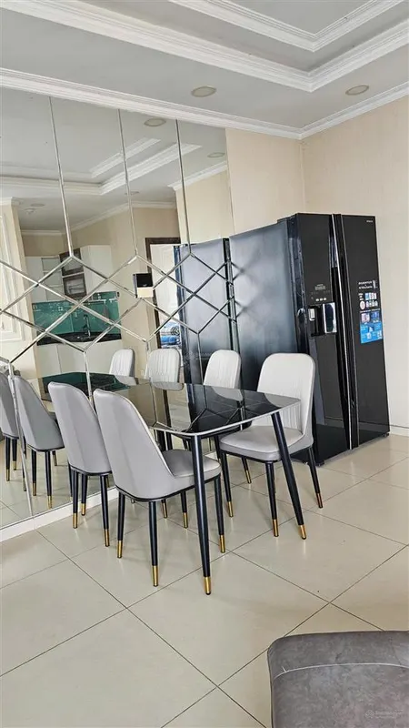 Bán the pegasuite 68m2, 2pn 2wc, có sổ hồng, giá 4tỷ3 view thành phố thoáng mát
