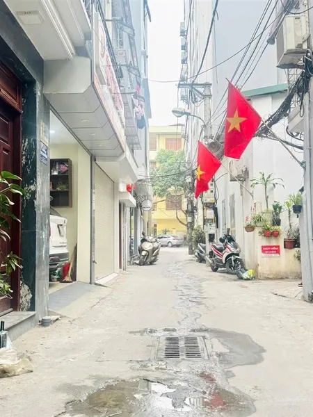 Bán lô góc mặt ngõ ô tô vào thoải mái ngay ngô thì nhậm ngô quyền hà đông 40m². giá chỉ 8.5tỷ