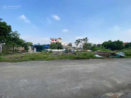 60,1m đông sơn bám đường xe buýt chạy ngõ thông ô tô tránh