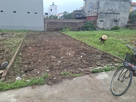 Bán đất thường vũ an bình 90m2 mt 4m8 nở hậu ô tô thông dân cư đông đúc 50m ra trường học gần kcn
