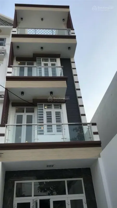Bán nhà mặt tiền có dòng tiền ổn định 24tr/th.xây 4 tầng có 5 phòng ngủ ,phường thới an.q12