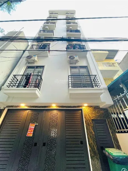 Siêu phẩm dòng tiền 9 tầng tg máy ô tô vào ngõ thông 2 thoáng 140m2, 9 tầng ,mt 6,3m 45 tỷ