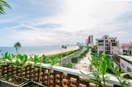 (siêu đầu tư) góc 2mt hoàng sa full đất ở bán đất tặng tòa nhà 300m2 giá 65 tỷ xây cao tầng