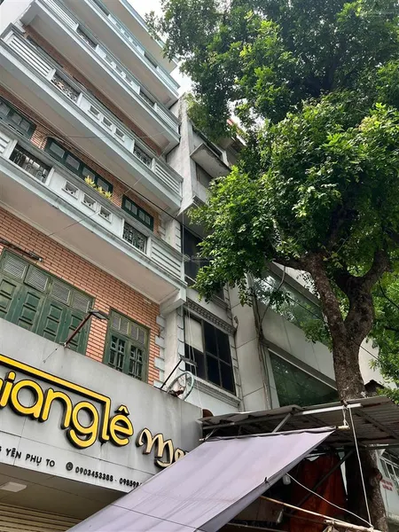 Mặt phố phó đức chính ba đình,6t thang máy 75m2 mt5m 52.8 tỷ