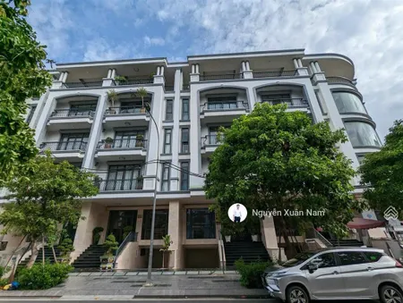 Bán nhà đường số 37 vạn phúc city 7m x 20m = 140m2 hoàn thiện, giá tốt để đầu tư