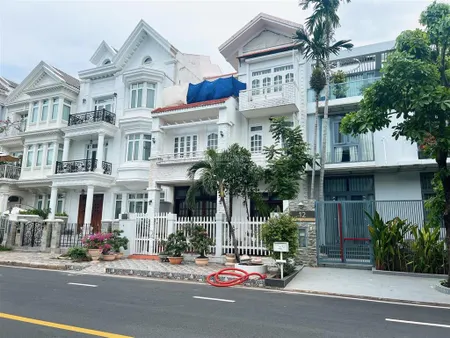 Bán nhà biệt thự nam đô,phú mỹ hưng,phường tân phú,quận 7, giá 41,5 tỷ,sổ hồng.0903 775 ***