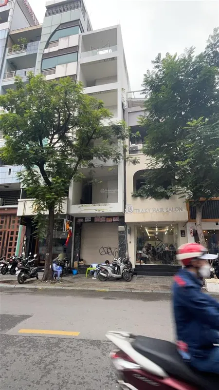 Bđs rẻ nhất ! mặt tiền trung tâm quận 1, ngay chợ bến thành , 4x20 vuông vức , 5 tầng , chỉ 36 tỷ