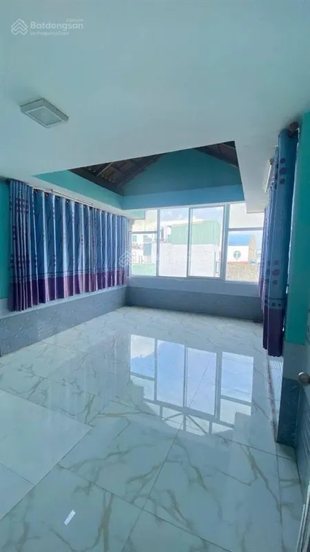 Bán nhà 4 tầng 37m2 hồ đắc di trung tâm tân phú giá đang rẻ nhất khu vực hơn 4 tỷ.