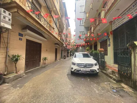 Bán nhà lê lai hà đông hn diên tích 30m xây mới 5 tầng ngõ thông xây độc lập giá 6.9 tỷ