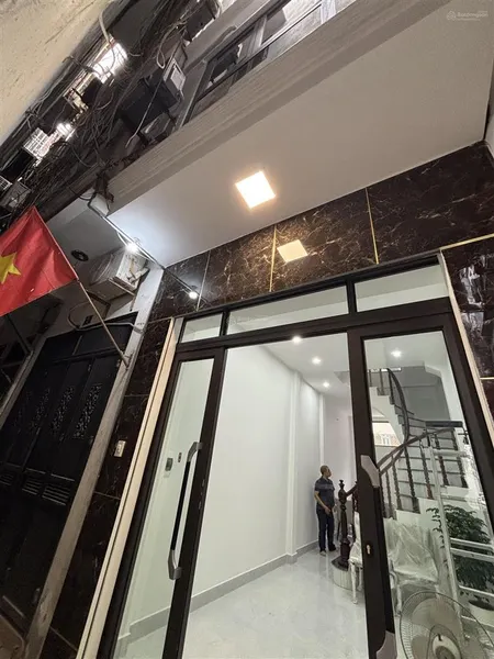 40m2 đường phan kế bính 6 tầng thang máy 1 nhà ra phố giá 16 tỷ nhà mới koong mặt tiền 4.5m