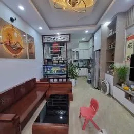 Bán nhà riêng tại đường long biên, p thạch bàn, q. long biên, giá cực chất 7,1 tỷ, 35m2