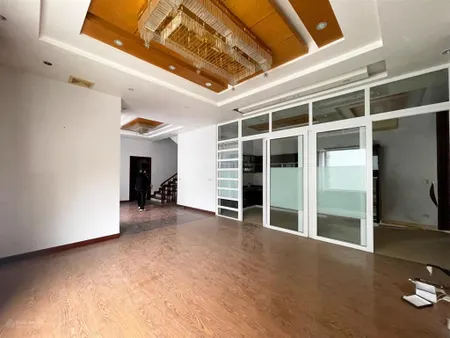 Biệt thự 3 tầng lô 3d lê hồng phong 200m2 ngang 10m đường 22m
