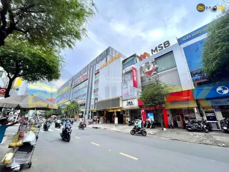 Bán đất mt ngay nguyễn trãiq1dt 8x20mgp hầm 7 tầnggiá 32 tỷ