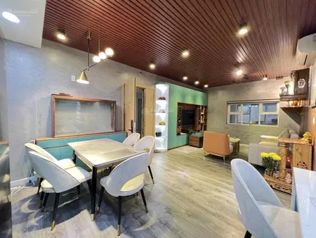 Chính chủ bán căn hộ oriental plaza, 106m, 3 phòng ngủ, 3wc, sổ hồng, giá 5.5 tỷ tuấn 0901 499 ***