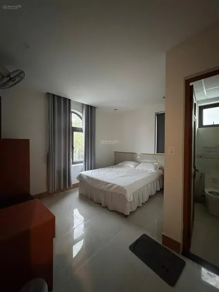 Hội an, khách sạn 3 tầng gần trung tâm phố cổ. giá nhỉnh hơn 12 tỷ